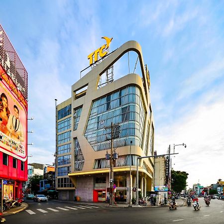 Ttc Hotel Deluxe Airport Thành Pho Ho Chí Minh Esterno foto