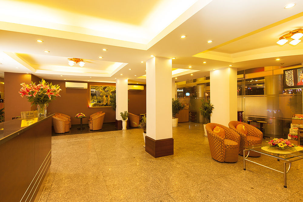 Ttc Hotel Deluxe Airport Thành Pho Ho Chí Minh Esterno foto